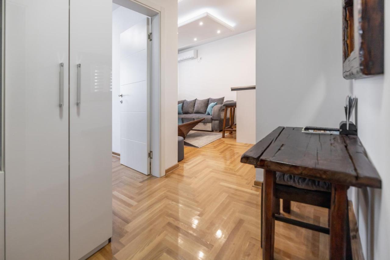 Bella Apartment Нови-Сад Экстерьер фото